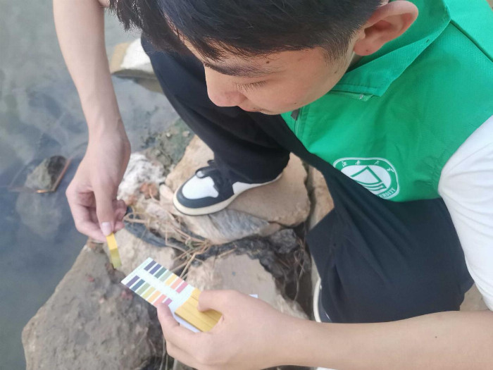 青 山绿水，“河”我守护｜91直播
“河”你守绿实践团筑梦绿色新篇章