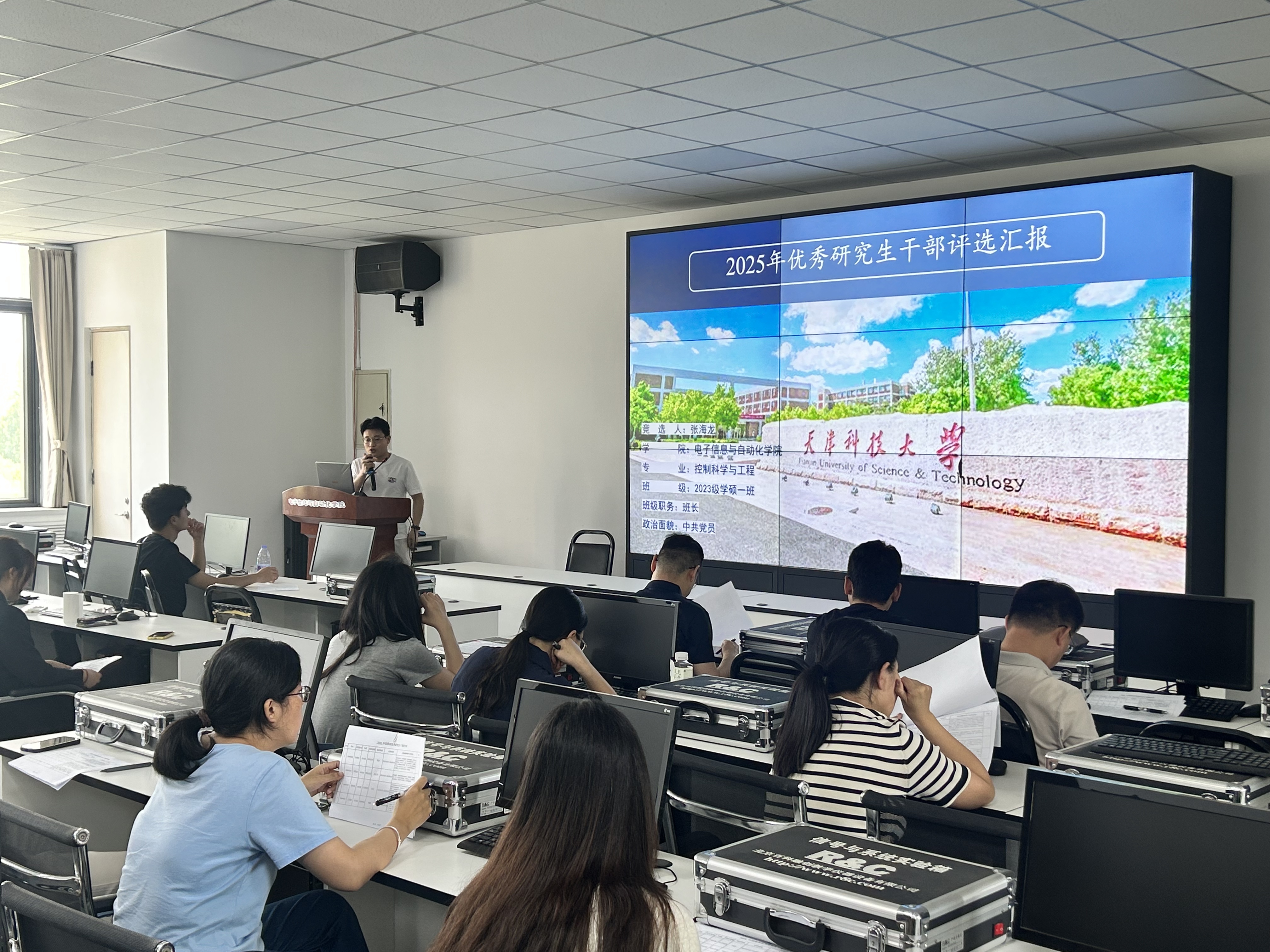 3f901574af3b4748b6401894d11aa09e.jpg 3f901574af3b4748b6401894d11aa09e.jpg